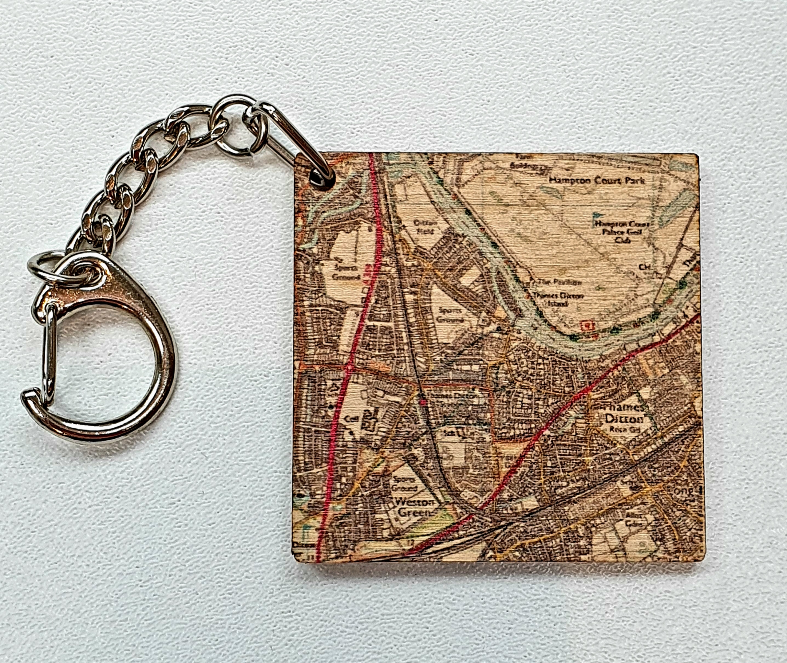 Thames Ditton Map Square Keyring - Image 2