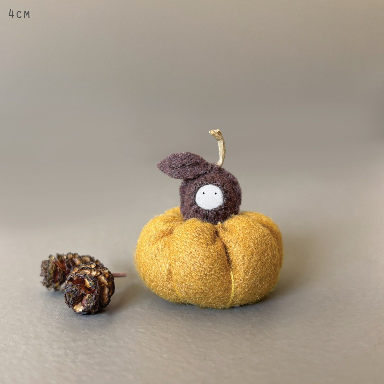 Woodland pumpkin baby | Small